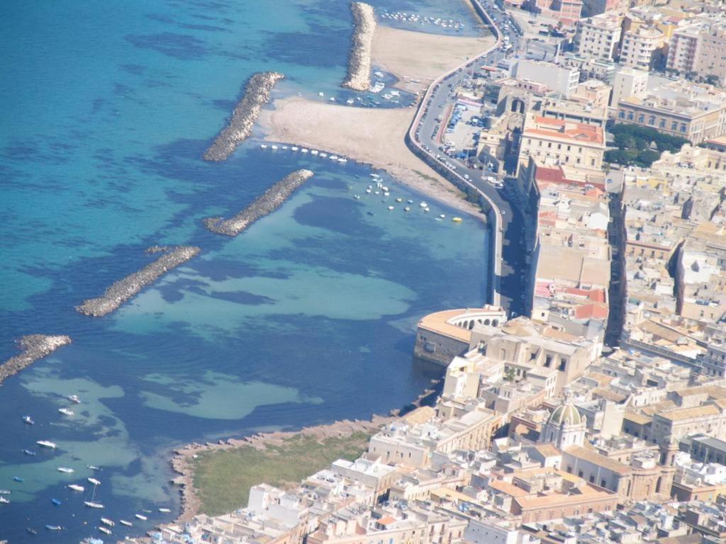 Appartamento L'Ammiraglio Trapani Exterior photo